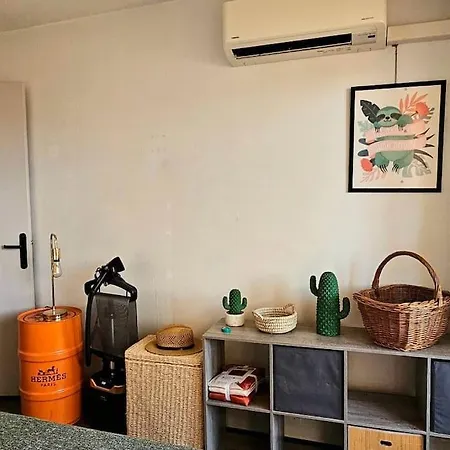 Cosy Centre Carnoles Apartment *